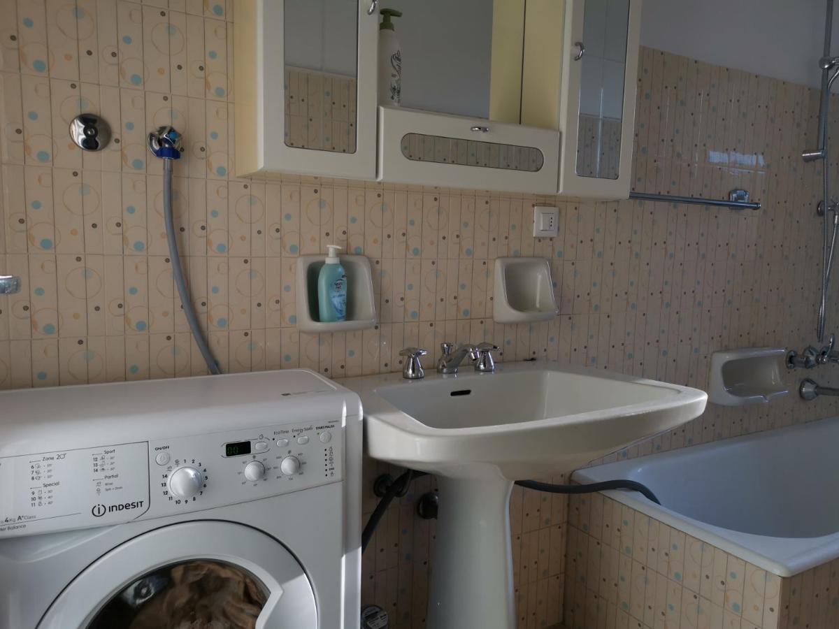 Casa Margherita, Centrale A Due Passi Dal Mare Bordighera Zewnętrze zdjęcie